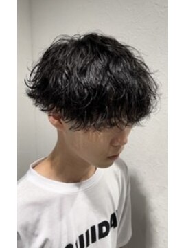 ゴールドシブヤ(GOALD SHIBUYA) 波巻きパーマ