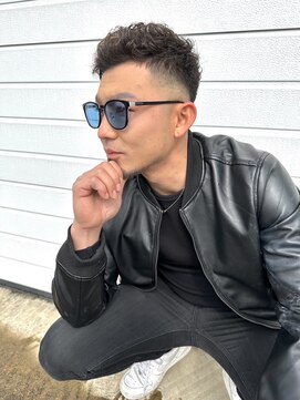 ブレイク トロワ(BREK TROIS) BREK/20代30代40代フェードスタイル/アップバング/束感/ショート