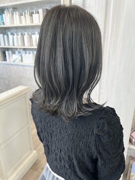 キャアリー(Caary) 福山市美容室Caary 定番ダークカラー★スモーキーグレージュ
