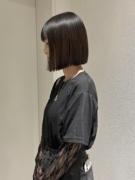 カサネ(casane) 切りっぱなしボブ/前髪カット