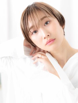 ドクターズサロン LAB 小山店 透明感ハイトーンカラーショートボブb小山10代20代30代