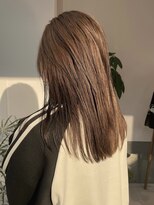 ヨリ(YoLi) グレージュカラー