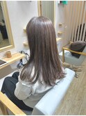 透明感オリーブグレージュ美シルエットナチュラルストレートヘア