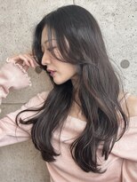 ラティ(Ratie)&nbsp;大人っぽいナチュラルロングレイヤー