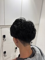 ケンジ 平塚 アネッタ(KENJE annetta)&nbsp;刈り上げマッシュ　ナチュラルパーマ