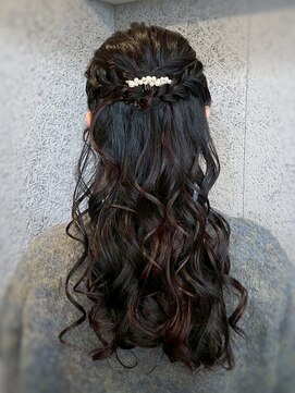 ララ(LalA) ハーフアップ