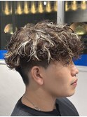 アッシュブラウンホワイトメッシュスペインカール