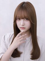 シアバイルーシー(SIA by LUCEY)&nbsp;暖色カラーブリーチなしピンクボルドーカラーレイヤーカット赤髪