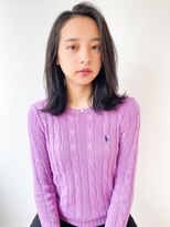 ネイヴィル オモテサンドウ(navile omotesando)&nbsp;ダークグレージュ×外ハネミディ