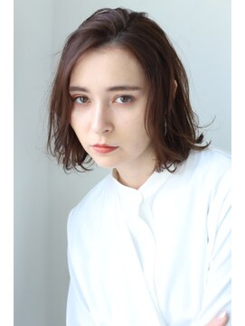 エクリ(equri×SHISEIDO) ボブミディ