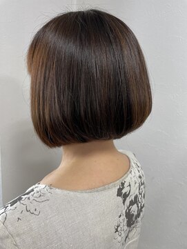 カミコーゼット グレイ(kamiko-Z Gray) 丸みボブ