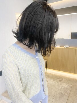 ウェイズ トウキョウ(Ways TOKYO) "ハイライトで作る【魔法のプラチナ】8トーンカラー★"＋シアン