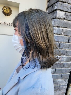 コキャン(COQUIN) グレージュ×イヤリングカラーブルー