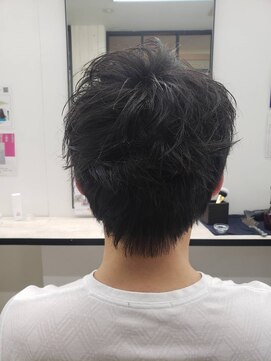 ナンバー ブラオ 名古屋栄(N° blao) メンズカット　刈り上げ　ツーブロック