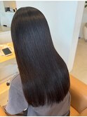 髪本来の美しさを取り戻す髪質改善ストレート