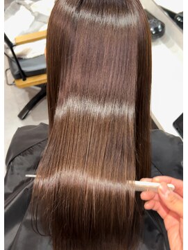 シアン(CYAN) 髪質改善ストレート！