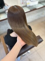 ヘア ルミナス バイ フォルテ(HAIR LUMINAS by FORTE) ニュアンスカラーグレーベージュレイヤーカットオリーブベージュ