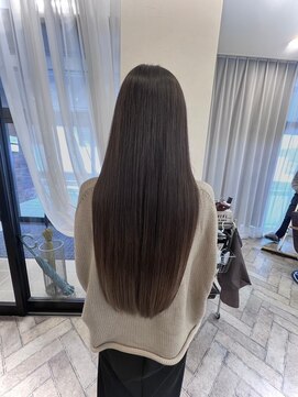 クロエ バイ ラヴィズム 新潟ビルボードプレイス2店(CLOE by LUVISM) 大人サラツヤストレート