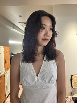 オルカ(orca) 【nanami】ハードパーマ×赤みブラウン