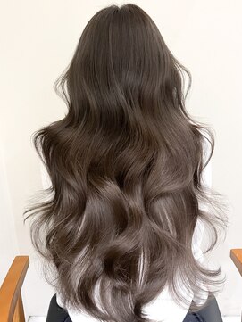 リティー バイ ジルブラン(Lity by JILBLAN) レイヤーカット/ハイライトカラー/イルミナカラー[鹿児島中央駅]