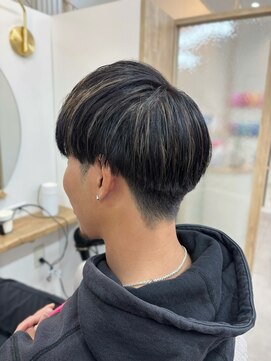 シア 春日部店(SHEER) メンズハイライト