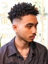 プロショップウェーブ セカンド(PRO SHOP WAVE II)&nbsp;スペインカール/テーパーフェード/メンズパーマ/フェザーパーマ