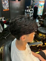 キングスマントーキョー カットクラブ 中野(KINGSMAN TOKYO CUTCLUB)&nbsp;ニュアンスパーマ/ツイストスパイラル/フェード[中野/MEN'S]