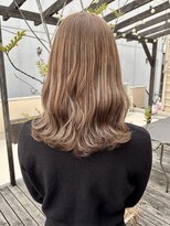ルルズ(LULUS)&nbsp;透け感ベージュココアベージュブラウンベージュ京都駅美容室