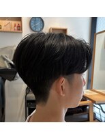 ヘアルシェーヌ ルミエール(hair le chene lumiere)&nbsp;メンズマッシュ × 刈り上げ