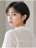 30代40代　ショートヘア　ショートボブ　耳掛けショート