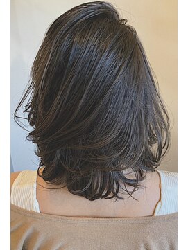 レセ 新松戸deux店(Laissez) ♪ほんのりハイライト×ひし形ラインボブ＝大人カジュアル完成♪