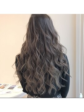 カシェ キョウマチ(cashe’e) 柔らかベージュ