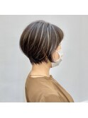 大人綺麗ショート×白髪ぼかしコントラストハイライト