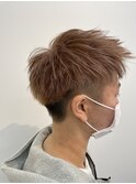 キャラメルベージュ