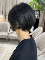 クオリス 上板橋店(QUALIS)&nbsp;大人可愛い★ショートヘア黒髪30代40代美シルエット前下がり