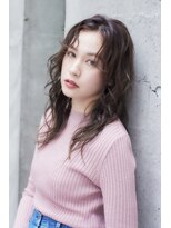 ヒグチ HILLS店(HIGUCHI)&nbsp;大人女性のゆるウェーブスタイル