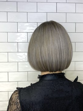 リブ(Live) 《ブリーチオンカラー》グレージュ