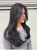 暗髪　黒髪　レイヤーカット