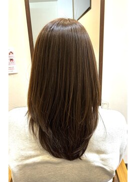 ヘアー グリーン(hair green) ロングレイヤー／つやロングスタイル30代40代50代