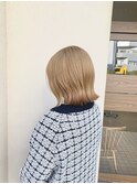 ハイトーンベージュ×ぷつっとボブ