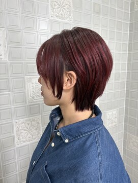 ヘンリエッタ 表参道(Henrietta) ローズレッドショート