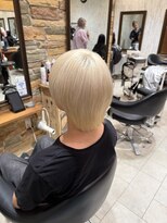 トリ 六甲道店(TORi)&nbsp;ホワイトブロンド
