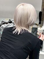 ソル ジングウマエ(SOL JINGUMAE)&nbsp;ハイトーンカラーブリーチカラーブロンドシルバー韓国レイヤー