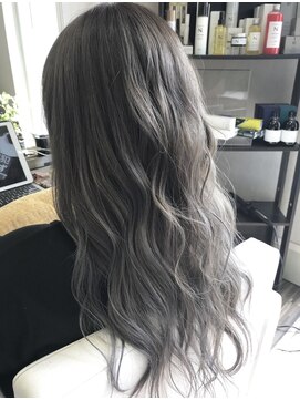 エメ(aimer) シルバーグレージュ/弘前市