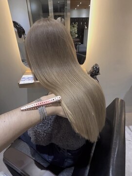 salon de MiLK 札幌大通店【サロン ド ミルク】 ブリーチレイヤーカット髪質改善トリートメント 【札幌大通】