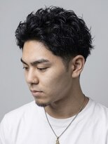 レボ(Revo) ゆるめで作る大人っぽいピンパーマ!