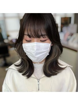 ザシー オモテサンドウ(The C) ★20代30代40代◎ 小顔ヘア インナーカラー ヌーディーカラー