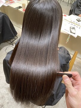 ロロ(ro-ro) 【恵比寿 ro-ro】艶の出づらい髪質改善も一新する髪質改善Tr