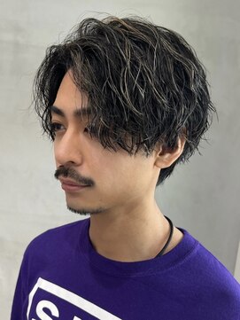 フィフス トウキョウ (fifth TOKYO) 波巻きツイストスパイラルパーマメンズマッシュウルフ