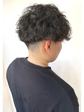 ルートプラス(RUTO+) 【波巻きパーマ】ツーブロック×刈り上げ